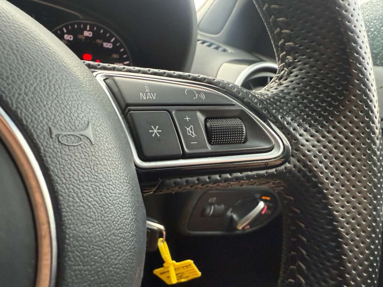 2015 AUDI A1 2015 AUDI A1