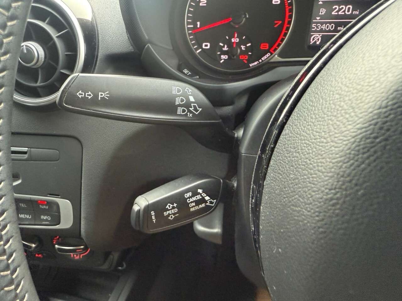 2015 AUDI A1 2015 AUDI A1