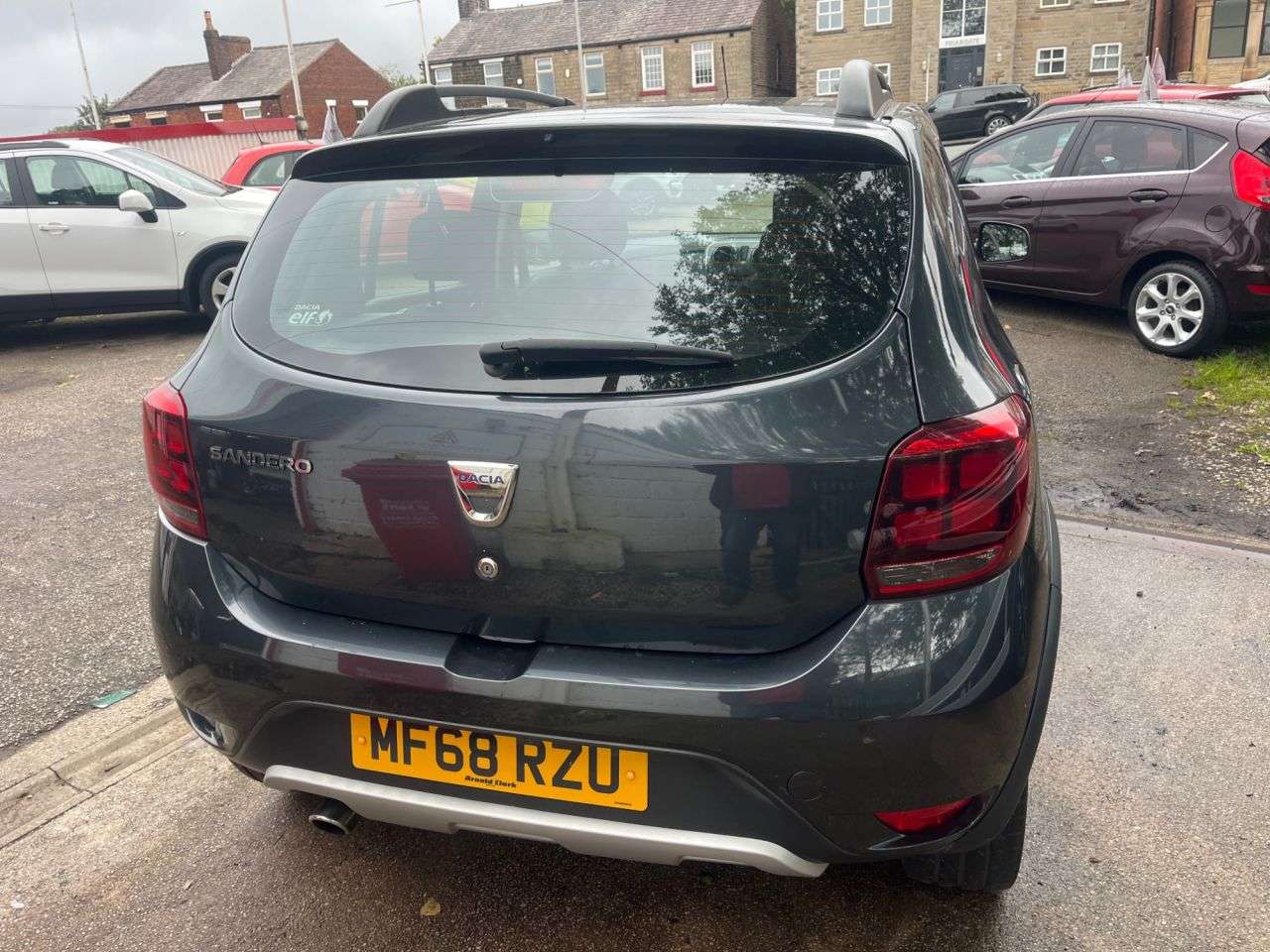 A 2018 DACIA SANDERO STEPWAY 0.9 TCe Essential Hatchback 5dr Petrol Manual Euro 6 (s/s) (90 ps) A 2018 DACIA SANDERO STEPWAY 0.9 TCe Essential Hatchback 5dr Petrol Manual Euro 6 (s/s) (90 ps)
