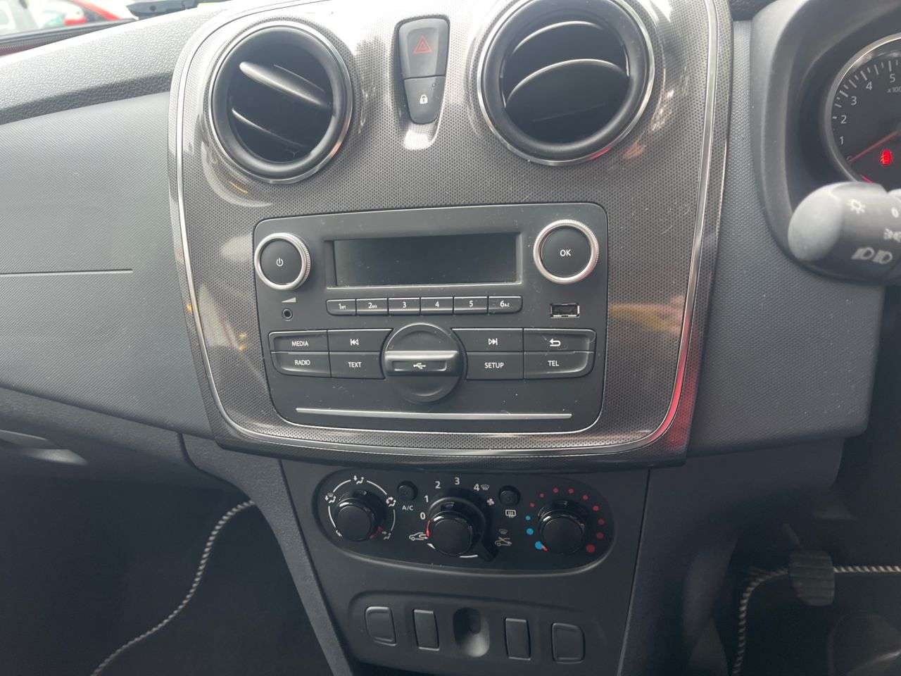 2018 DACIA SANDERO STEPWAY 2018 DACIA SANDERO STEPWAY