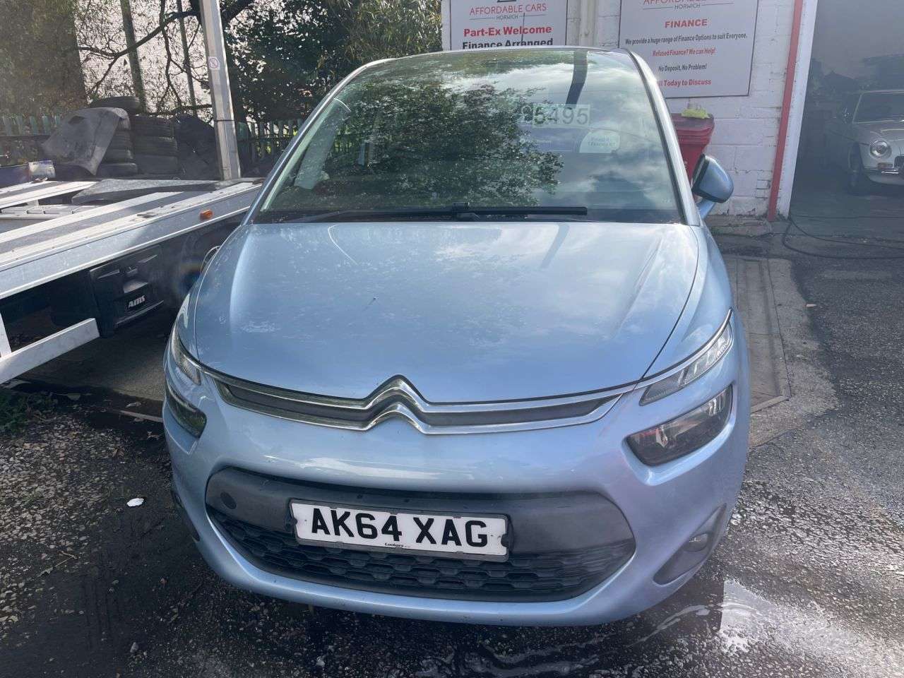 A 2014 CITROEN C4 PICASSO 1.6 e-HDi VTR+ MPV 5dr Diesel ETG6 Euro 5 (s/s) (115 ps) A 2014 CITROEN C4 PICASSO 1.6 e-HDi VTR+ MPV 5dr Diesel ETG6 Euro 5 (s/s) (115 ps)