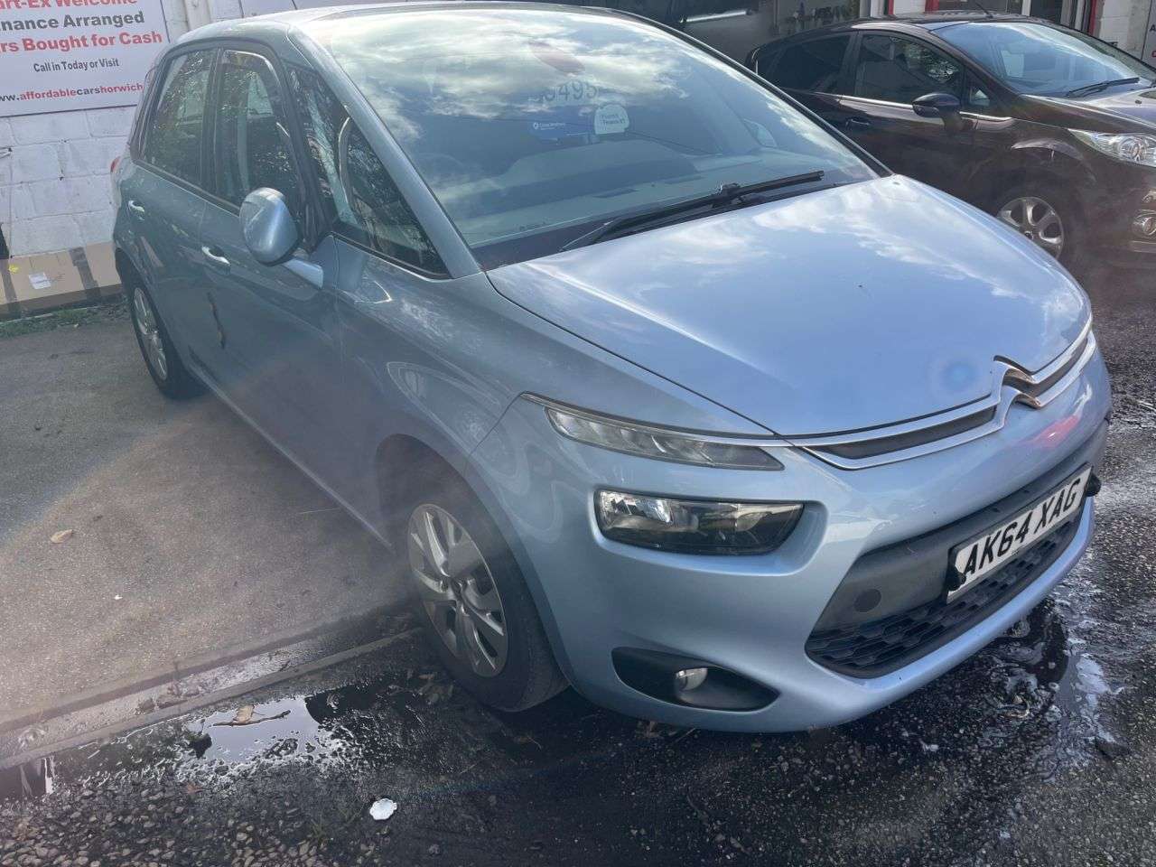 A 2014 CITROEN C4 PICASSO 1.6 e-HDi VTR+ MPV 5dr Diesel ETG6 Euro 5 (s/s) (115 ps) A 2014 CITROEN C4 PICASSO 1.6 e-HDi VTR+ MPV 5dr Diesel ETG6 Euro 5 (s/s) (115 ps)