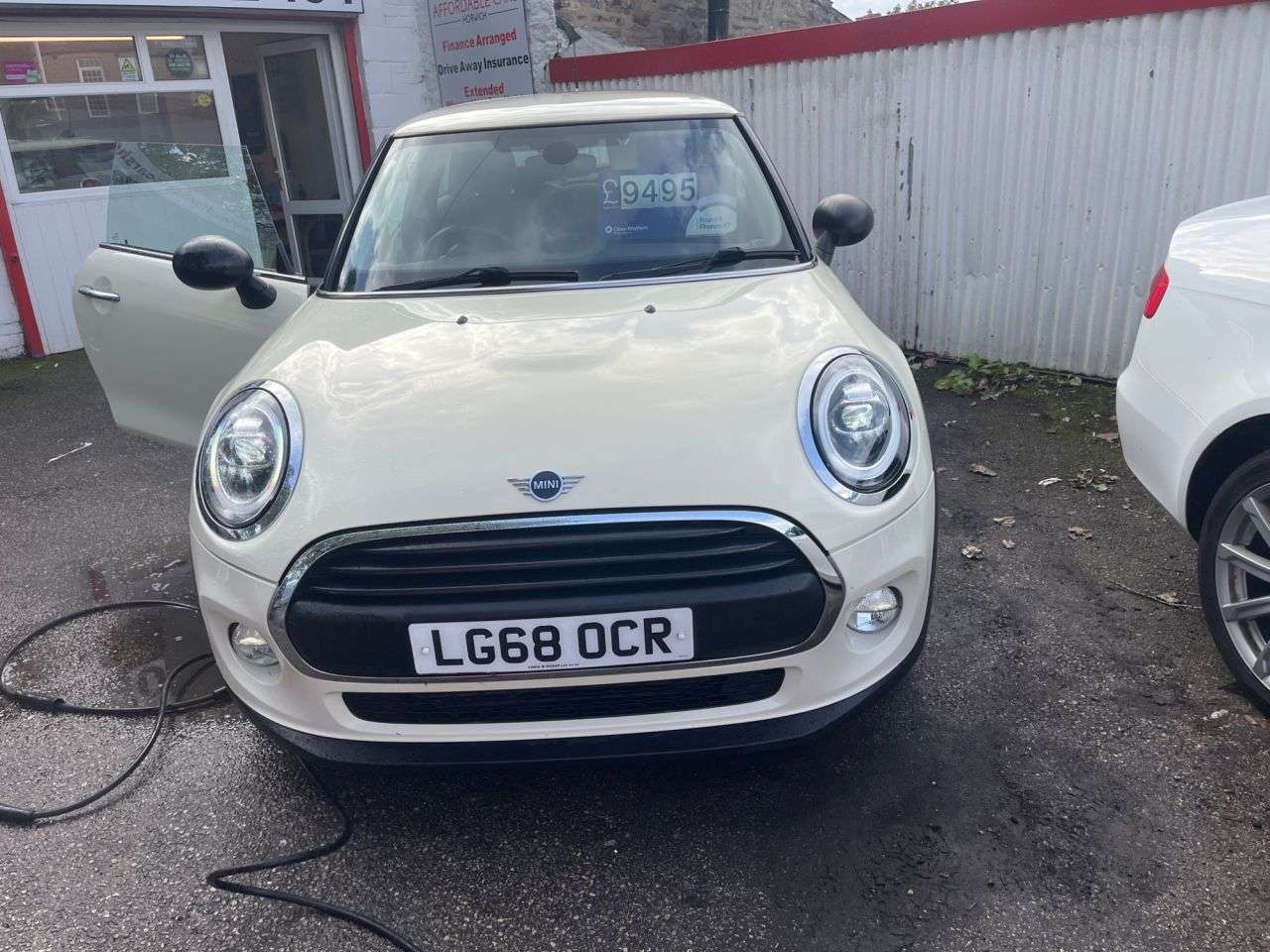 A 2018 MINI HATCH 1.5 One Hatchback 3dr Petrol Manual Euro 6 (s/s) (102 ps) A 2018 MINI HATCH 1.5 One Hatchback 3dr Petrol Manual Euro 6 (s/s) (102 ps)