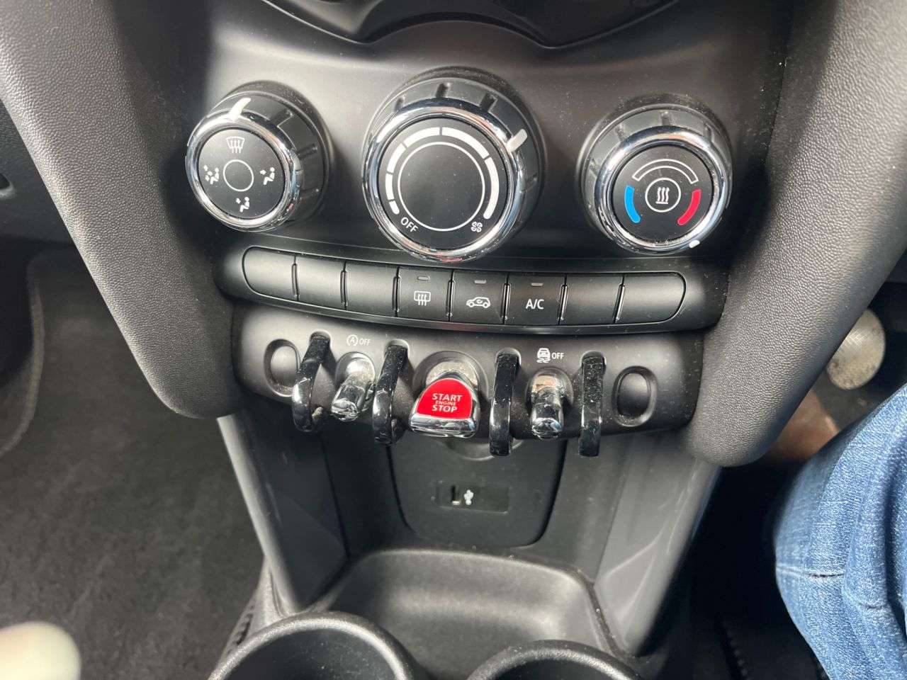 2018 MINI HATCH 2018 MINI HATCH