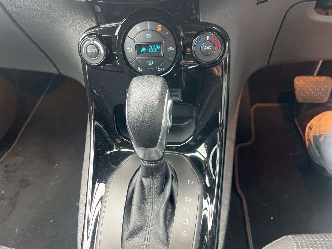 2016 FORD FIESTA 2016 FORD FIESTA