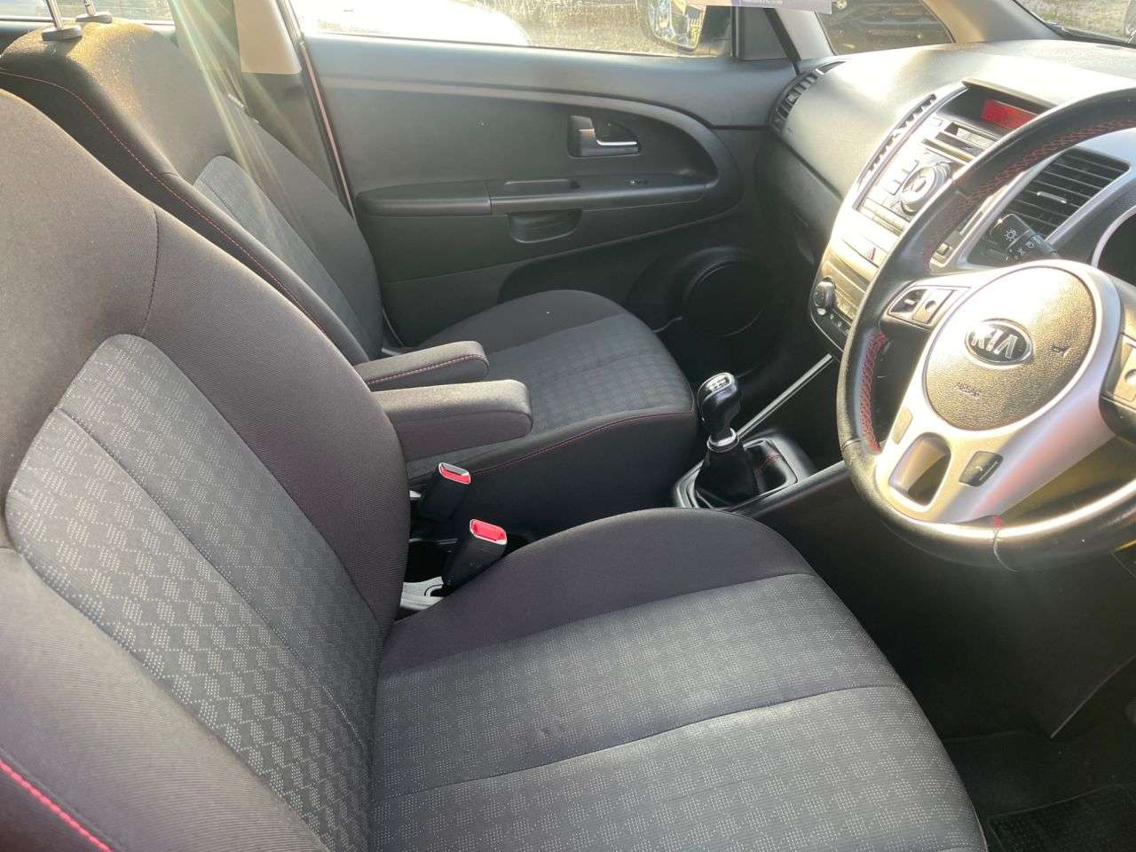 2016 KIA VENGA 2016 KIA VENGA