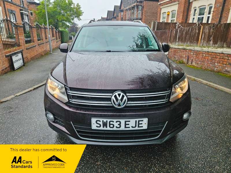 A 2013 VOLKSWAGEN TIGUAN MATCH TDI BLUEMOTION TECHNOLOGY 4MOTION A 2013 VOLKSWAGEN TIGUAN MATCH TDI BLUEMOTION TECHNOLOGY 4MOTION