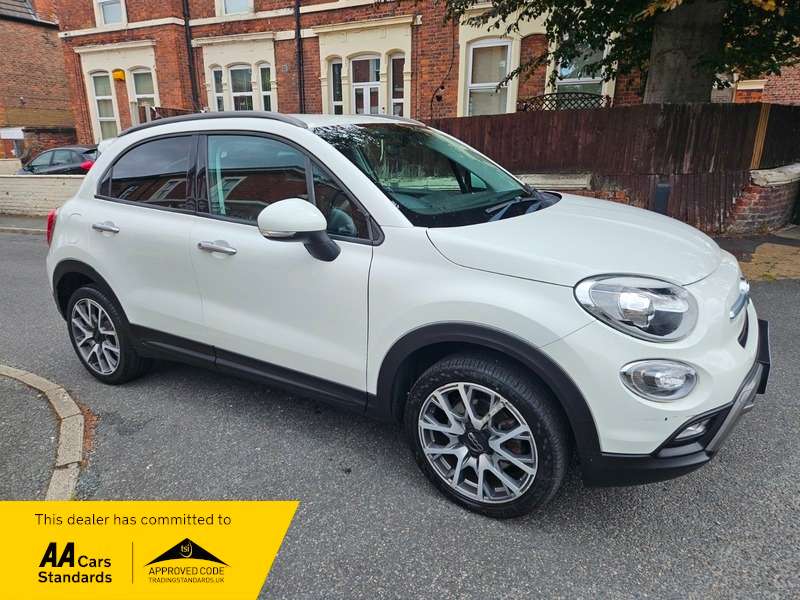 A 2016 FIAT 500X 2.0 MULTIJET CROSS PLUS A 2016 FIAT 500X 2.0 MULTIJET CROSS PLUS