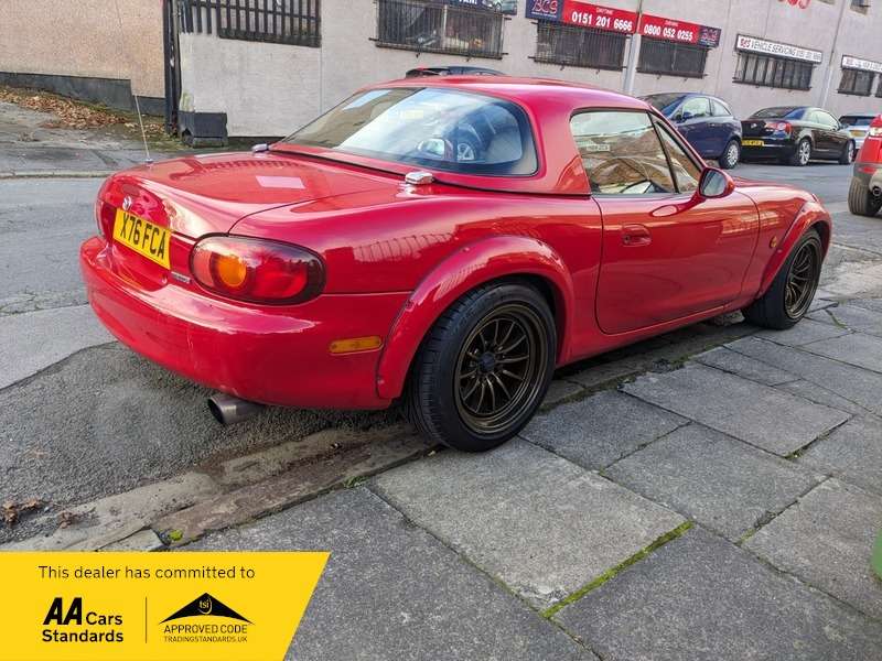 A 2001 MAZDA MX-5 ISOLA 1.6 TURBO SEE SPEC A 2001 MAZDA MX-5 ISOLA 1.6 TURBO SEE SPEC