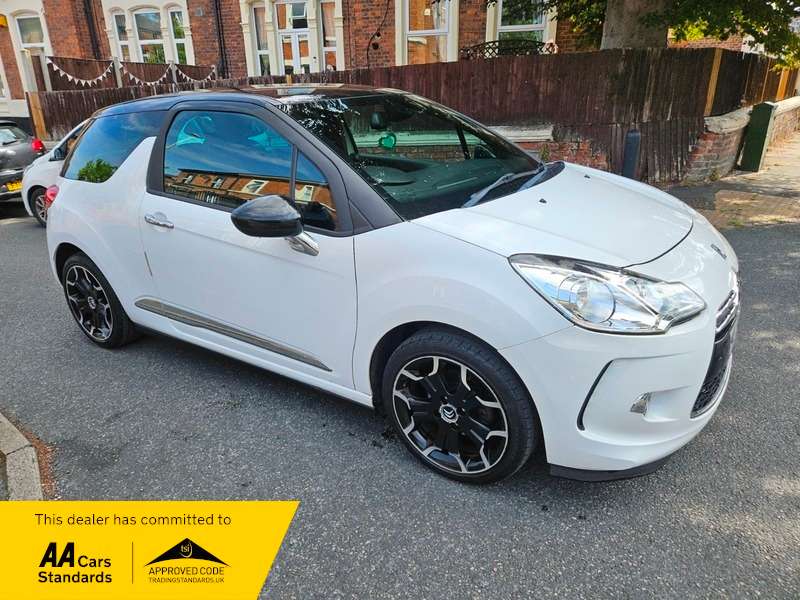 A 2011 CITROEN DS3 1.6 DSTYLE PLUS A 2011 CITROEN DS3 1.6 DSTYLE PLUS