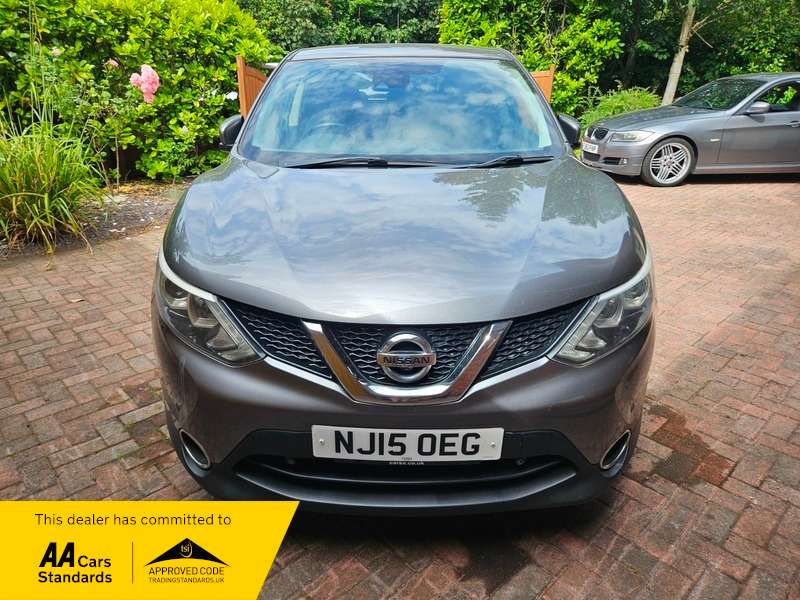 A 2015 NISSAN QASHQAI DCI N-TEC A 2015 NISSAN QASHQAI DCI N-TEC