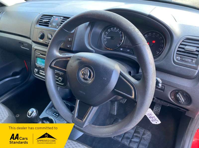 2014 SKODA FABIA 2014 SKODA FABIA