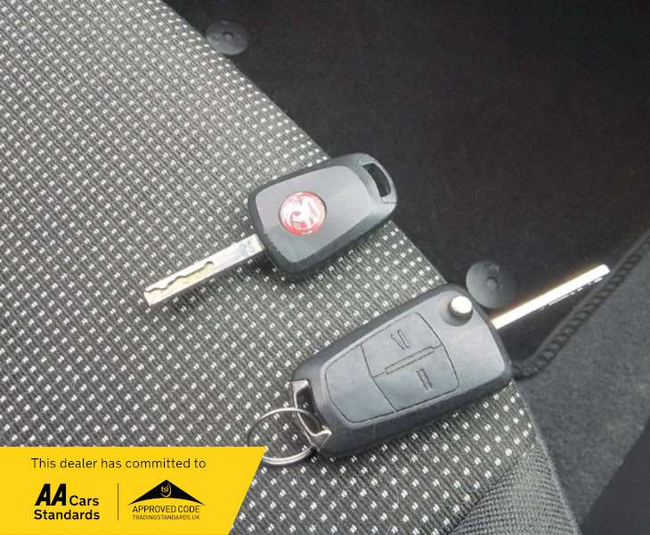 2011 VAUXHALL ASTRA 2011 VAUXHALL ASTRA