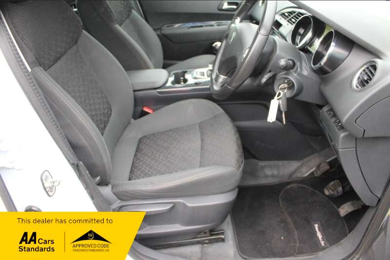 2016 PEUGEOT 3008 2016 PEUGEOT 3008