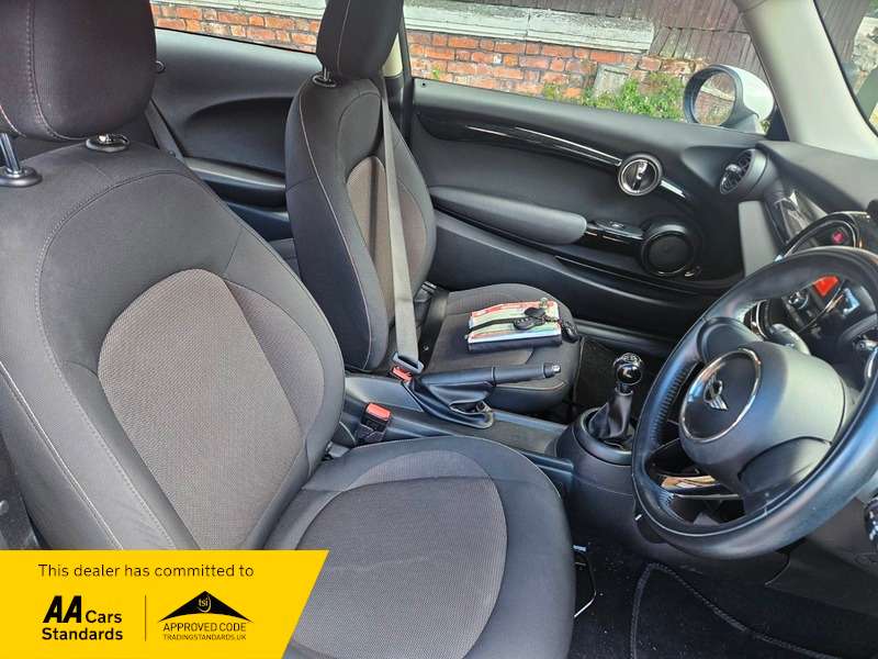 2017 MINI HATCH 2017 MINI HATCH