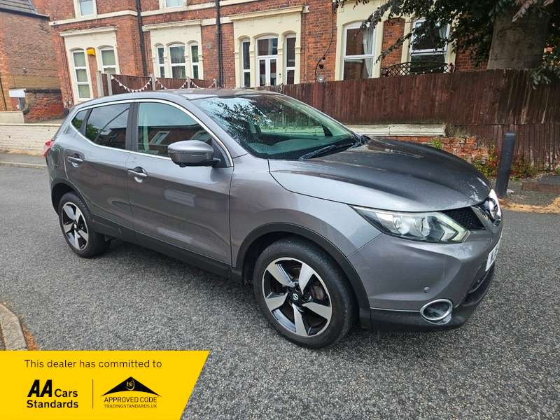 A 2015 NISSAN QASHQAI DCI N-TEC A 2015 NISSAN QASHQAI DCI N-TEC