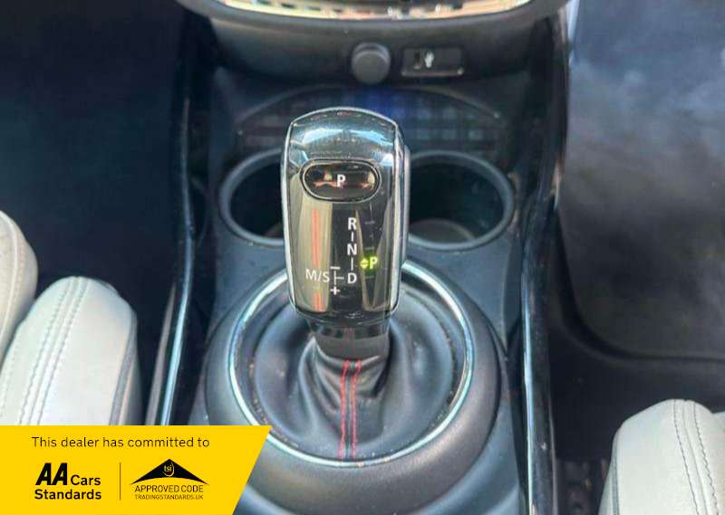 2019 MINI CLUBMAN 2019 MINI CLUBMAN