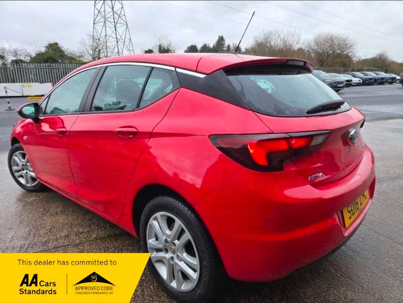 A 2016 VAUXHALL ASTRA 1.0T DESIGN ECOFLEX S/S A 2016 VAUXHALL ASTRA 1.0T DESIGN ECOFLEX S/S