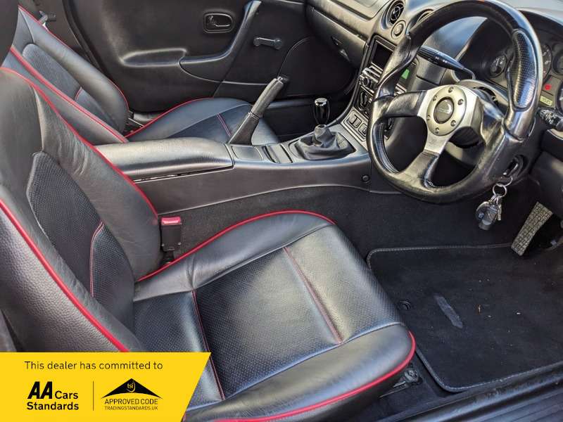 2001 MAZDA MX-5 2001 MAZDA MX-5