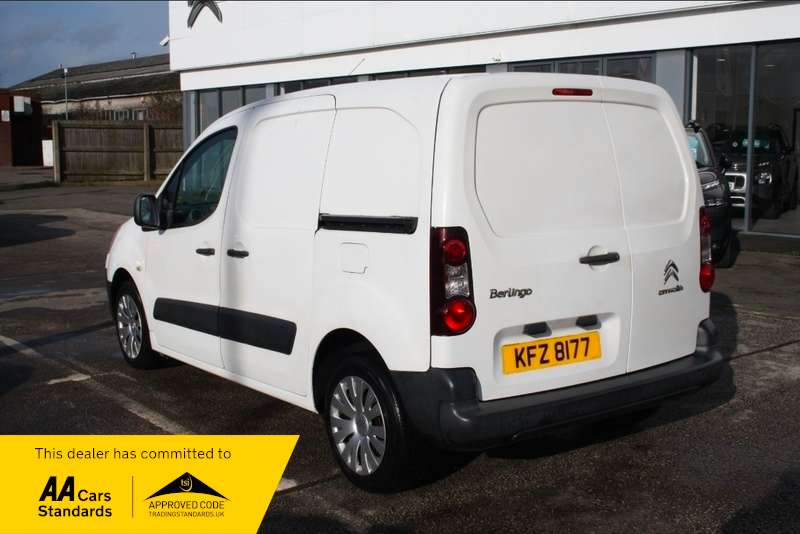A 2012 CITROEN BERLINGO 625 LX L1 HDI A 2012 CITROEN BERLINGO 625 LX L1 HDI