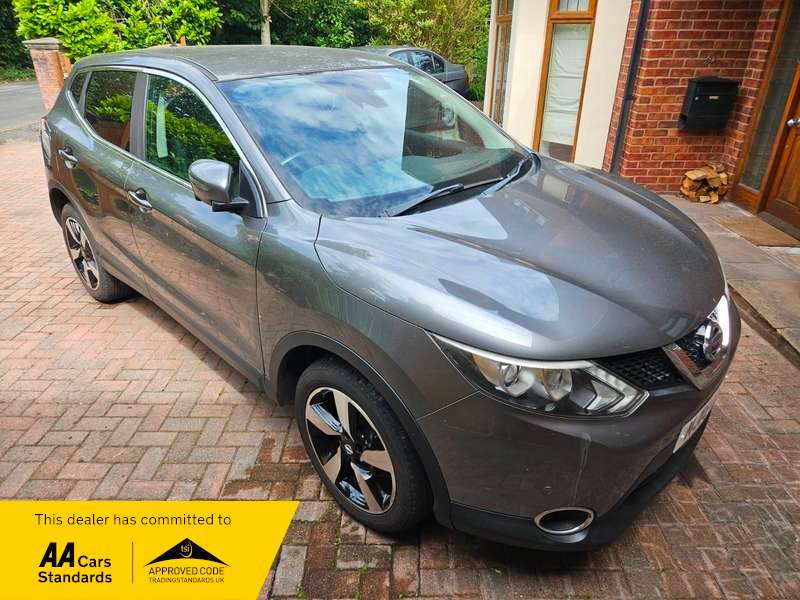 A 2015 NISSAN QASHQAI DCI N-TEC A 2015 NISSAN QASHQAI DCI N-TEC