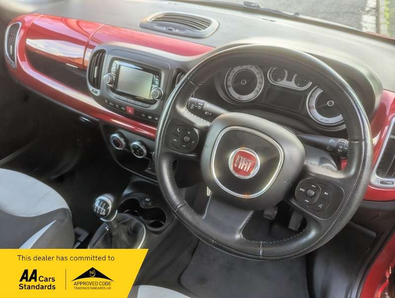 2014 FIAT 500L 2014 FIAT 500L