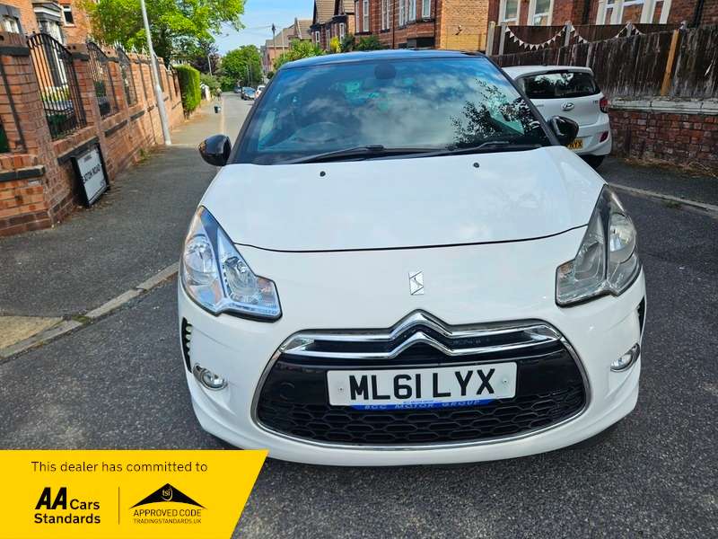 A 2011 CITROEN DS3 1.6 DSTYLE PLUS A 2011 CITROEN DS3 1.6 DSTYLE PLUS
