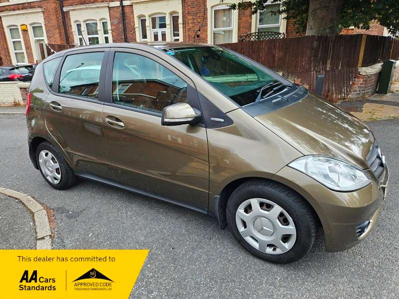 A 2012 MERCEDES A CLASS A160 BLUEEFFICIENCY CLASSIC SE A 2012 MERCEDES A CLASS A160 BLUEEFFICIENCY CLASSIC SE