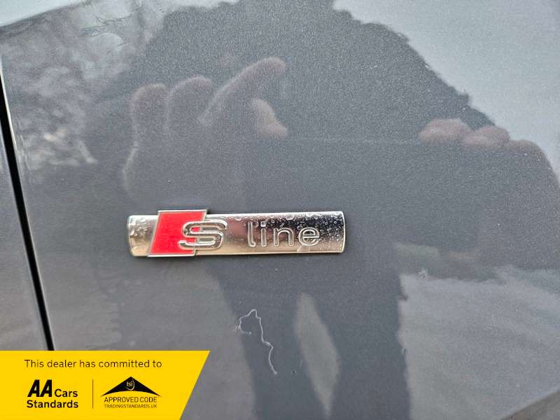 2019 AUDI Q2 2019 AUDI Q2