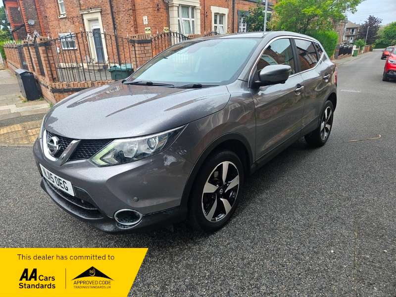 A 2015 NISSAN QASHQAI DCI N-TEC A 2015 NISSAN QASHQAI DCI N-TEC