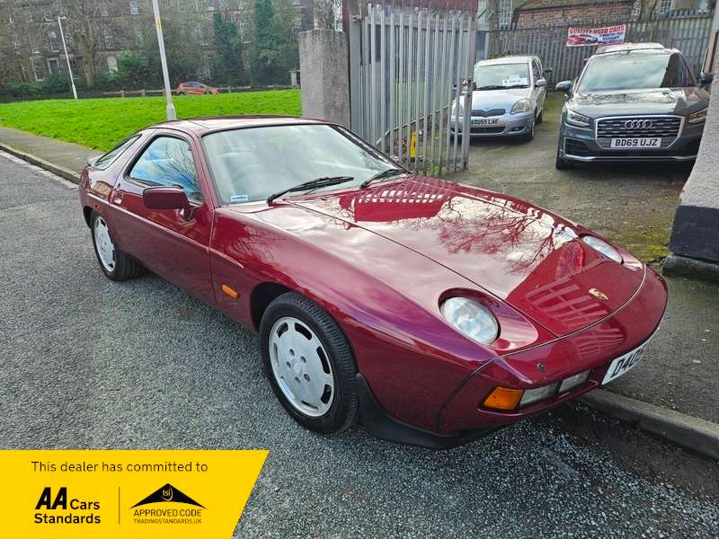 A 1986 PORSCHE 928 S2 4.7 86.5 A 1986 PORSCHE 928 S2 4.7 86.5