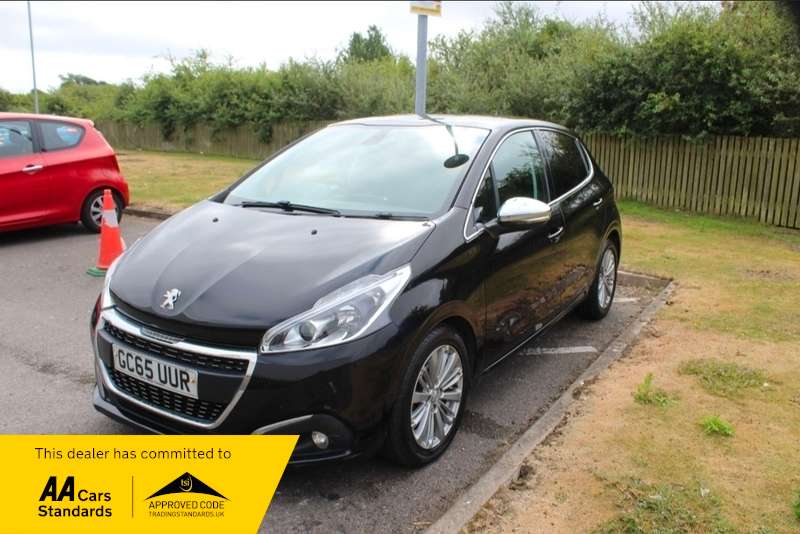 A 2016 PEUGEOT 208 1.6 BLUE HDI ALLURE A 2016 PEUGEOT 208 1.6 BLUE HDI ALLURE