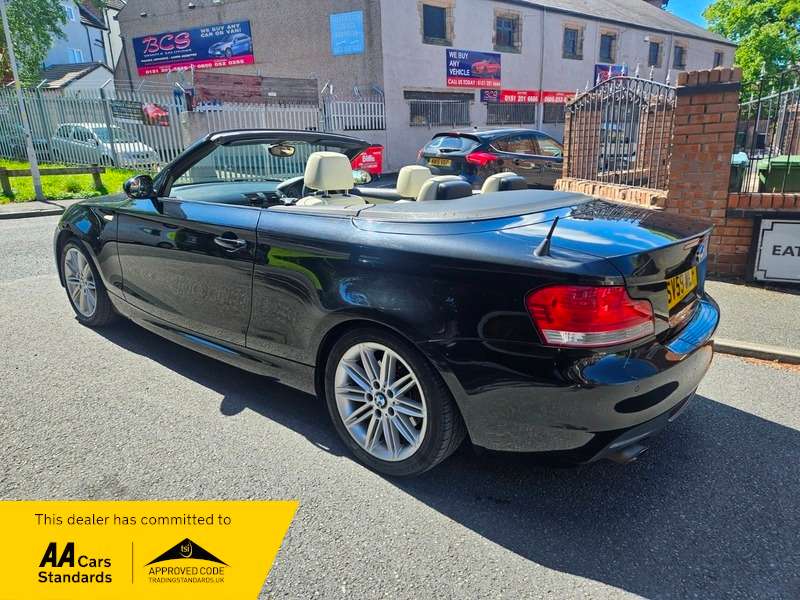 A 2009 BMW 1 SERIES 118i M SPORT A 2009 BMW 1 SERIES 118i M SPORT