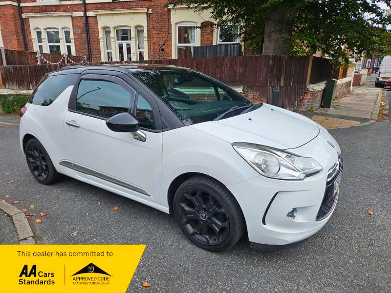 A 2012 CITROEN DS3 E-HDI DSTYLE PLUS A 2012 CITROEN DS3 E-HDI DSTYLE PLUS