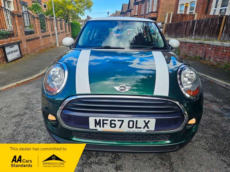 A 2017 MINI HATCH 1.5 COOPER A 2017 MINI HATCH 1.5 COOPER