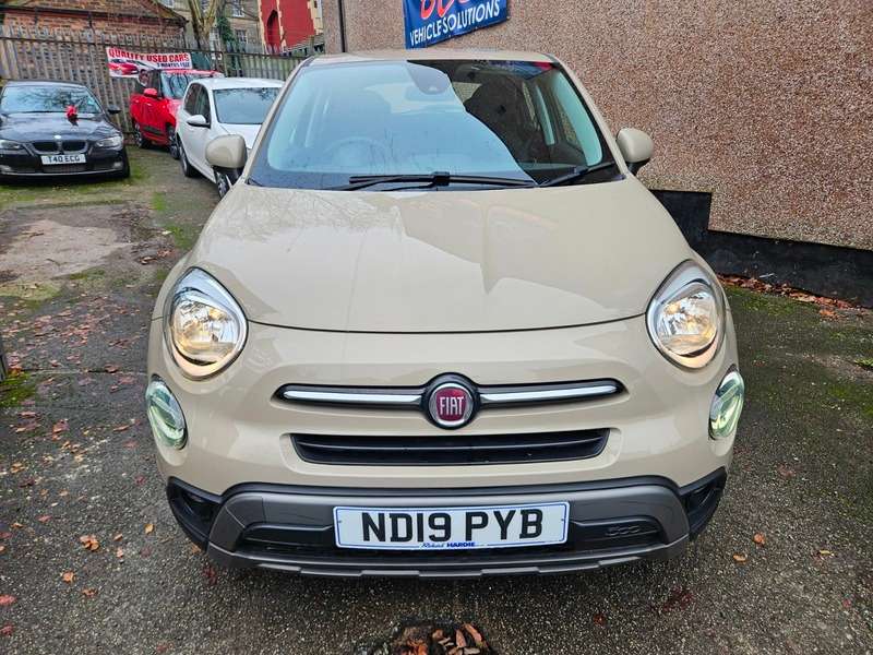 A 2019 FIAT 500X 1.0 FIREFLY CITY CROSS A 2019 FIAT 500X 1.0 FIREFLY CITY CROSS