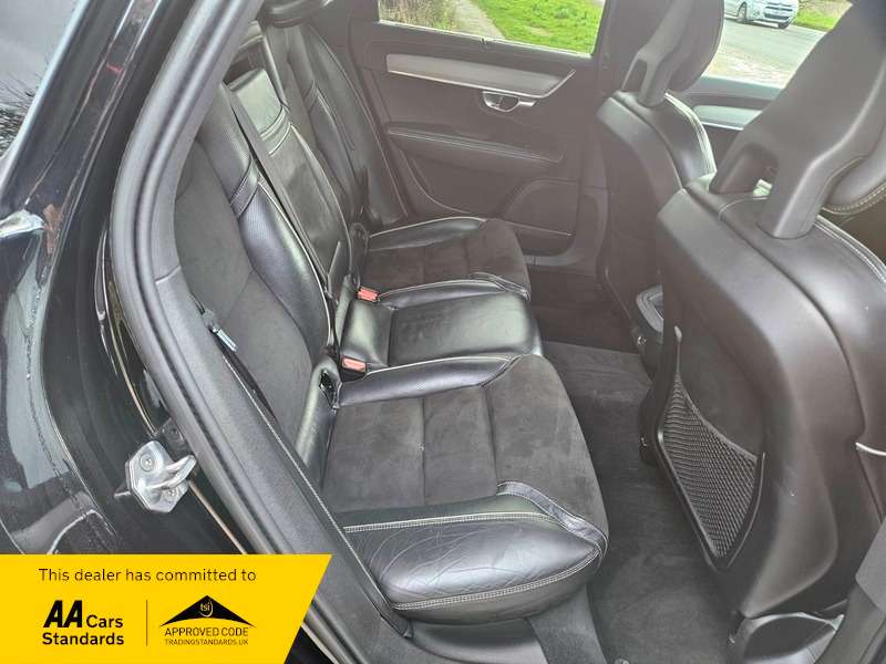 2017 VOLVO S90 2017 VOLVO S90