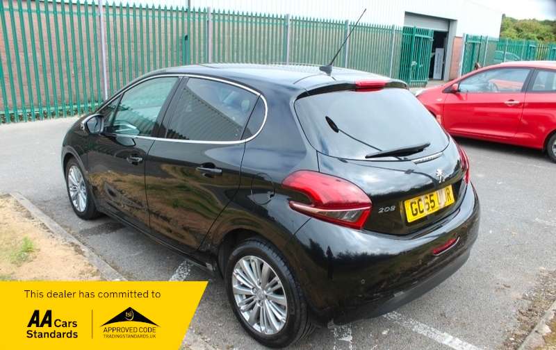 2016 PEUGEOT 208 2016 PEUGEOT 208