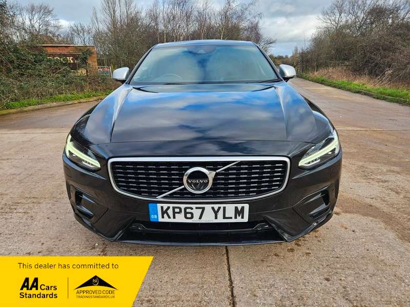 A 2017 VOLVO S90 D5 POWERPULSE R-DESIGN PRO AWD A 2017 VOLVO S90 D5 POWERPULSE R-DESIGN PRO AWD