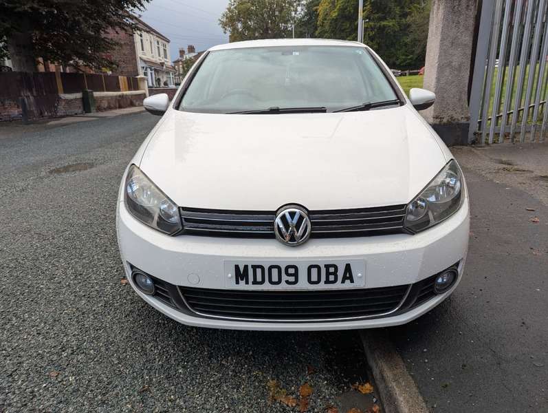 A 2009 VOLKSWAGEN GOLF 1.4 TSI SE A 2009 VOLKSWAGEN GOLF 1.4 TSI SE
