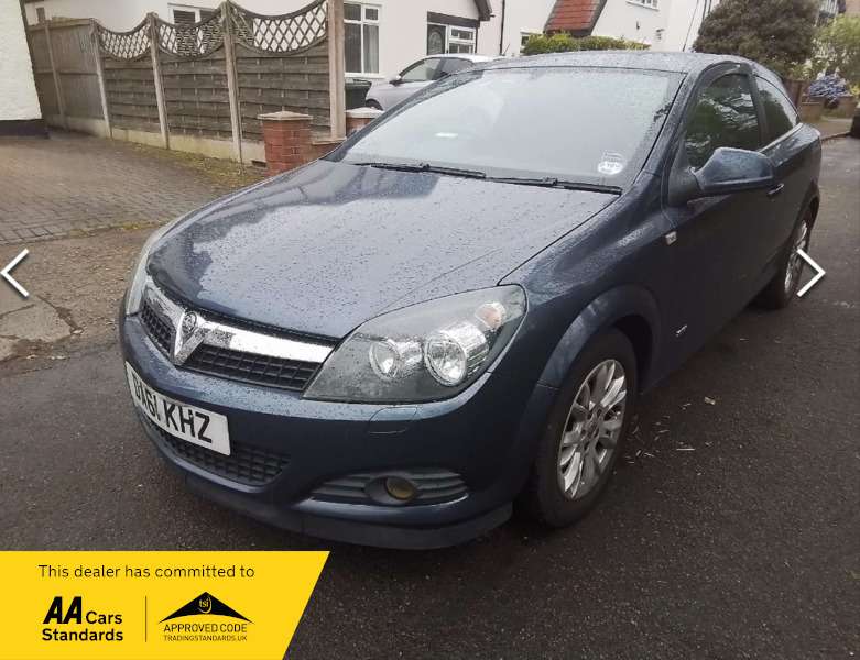 A 2011 VAUXHALL ASTRA 1.6 SRI A 2011 VAUXHALL ASTRA 1.6 SRI