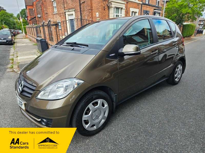 A 2012 MERCEDES A CLASS A160 BLUEEFFICIENCY CLASSIC SE A 2012 MERCEDES A CLASS A160 BLUEEFFICIENCY CLASSIC SE