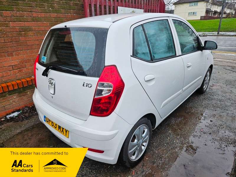 A 2014 HYUNDAI I10 ACTIVE A 2014 HYUNDAI I10 ACTIVE