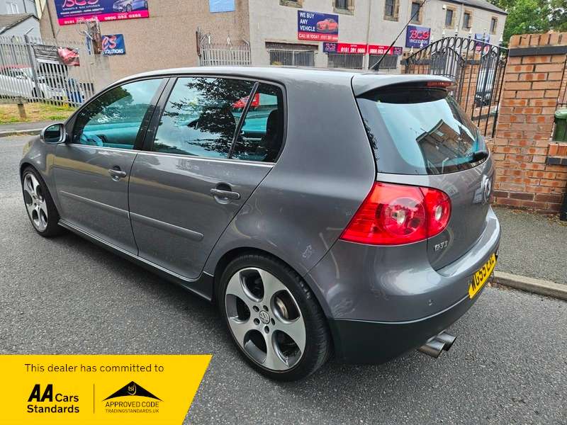 2005 VOLKSWAGEN GOLF 2005 VOLKSWAGEN GOLF