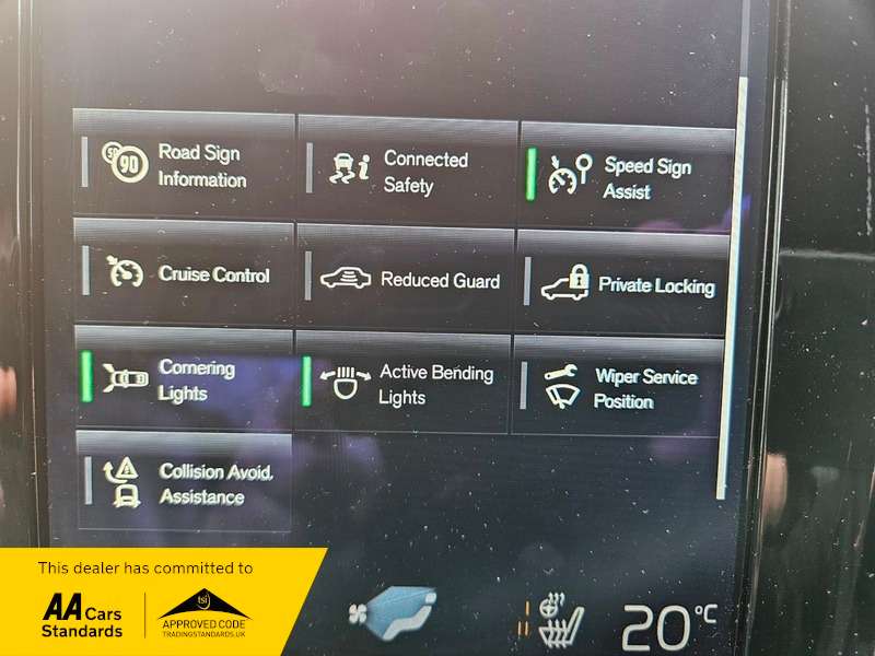 2017 VOLVO S90 2017 VOLVO S90