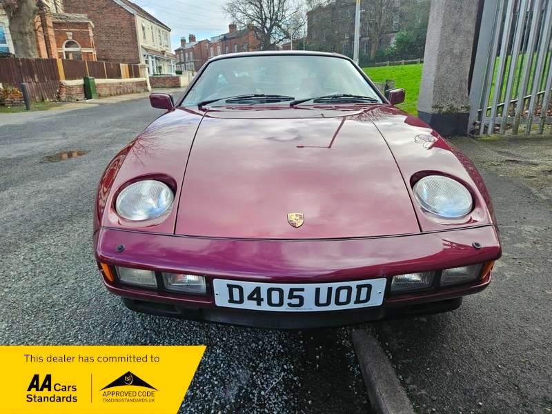A 1986 PORSCHE 928 S2 4.7 86.5 A 1986 PORSCHE 928 S2 4.7 86.5
