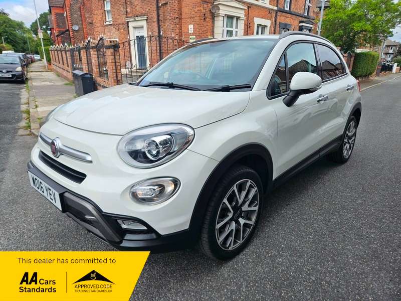 A 2016 FIAT 500X 2.0 MULTIJET CROSS PLUS A 2016 FIAT 500X 2.0 MULTIJET CROSS PLUS