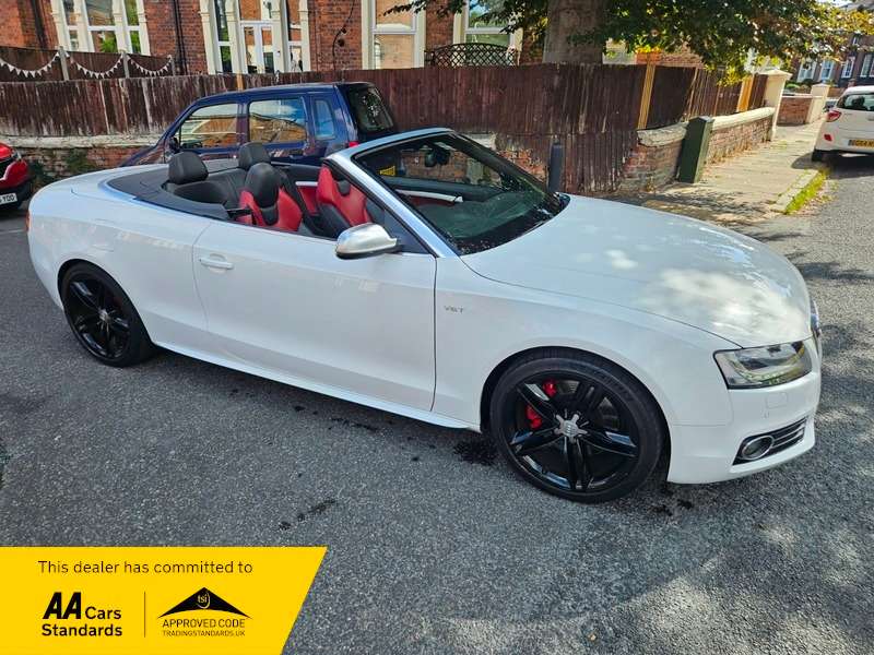 A 2010 AUDI S5 3.0 TFSI QUATTRO A 2010 AUDI S5 3.0 TFSI QUATTRO