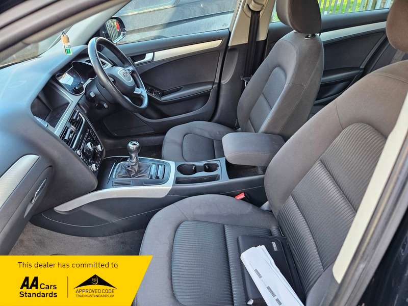 A 2013 AUDI A4 2.0 TDI SE A 2013 AUDI A4 2.0 TDI SE