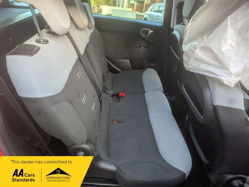 2014 FIAT 500L 2014 FIAT 500L